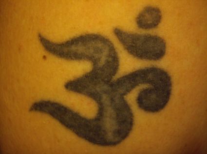 Om Tat Pics Designs